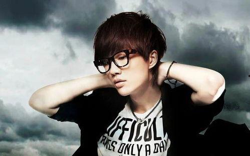 娱乐爆料许嵩视频大全,揭秘音乐才子的幕后故事